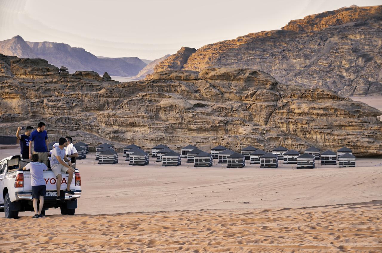 Space Village Luxury Camp Ram Vadisi Dış mekan fotoğraf