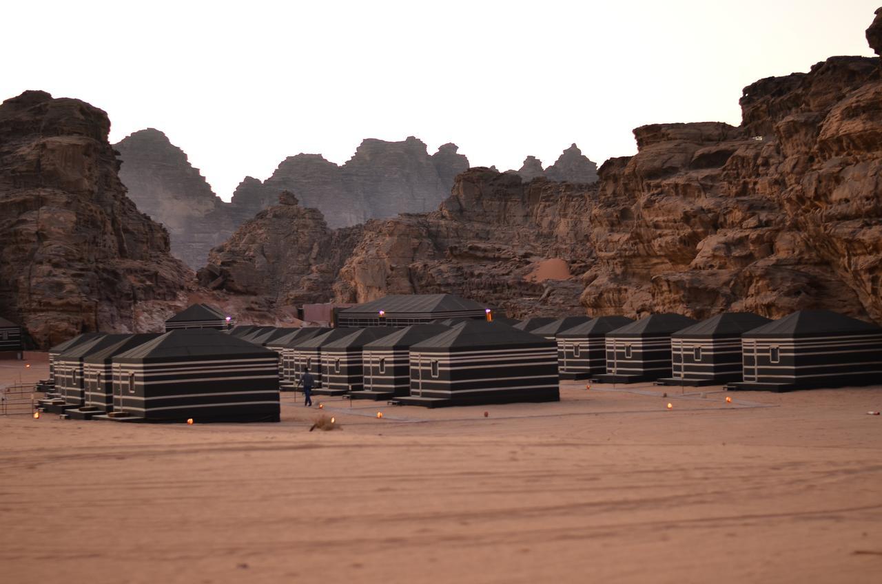 Space Village Luxury Camp Ram Vadisi Dış mekan fotoğraf